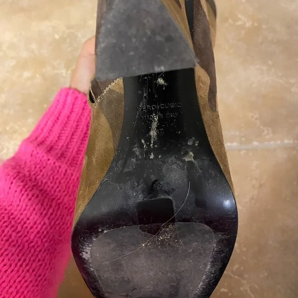 Suede Camouflage Print Boots - Picture 6 of 7